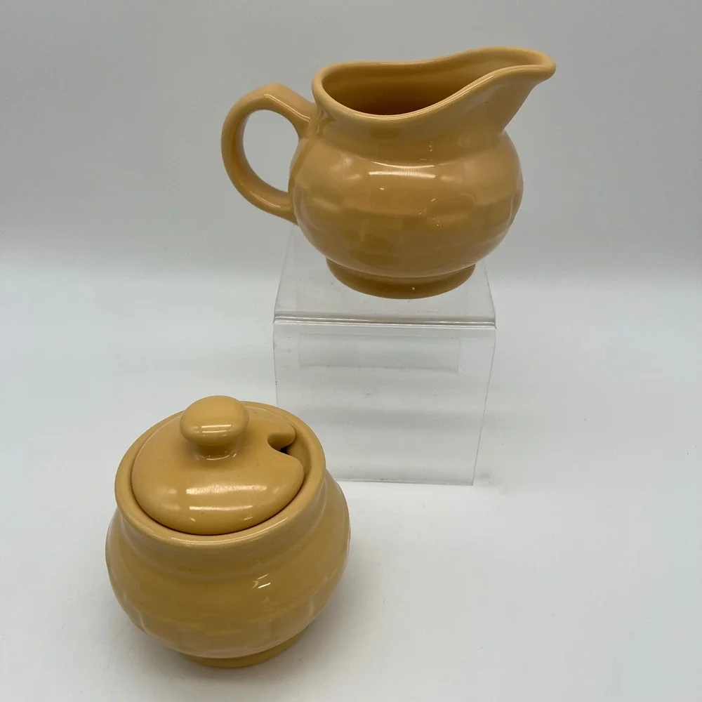 Longaberger Creamer and Sugar Bowl Set Butternut Yellow Woven Traditions VTG Y2K